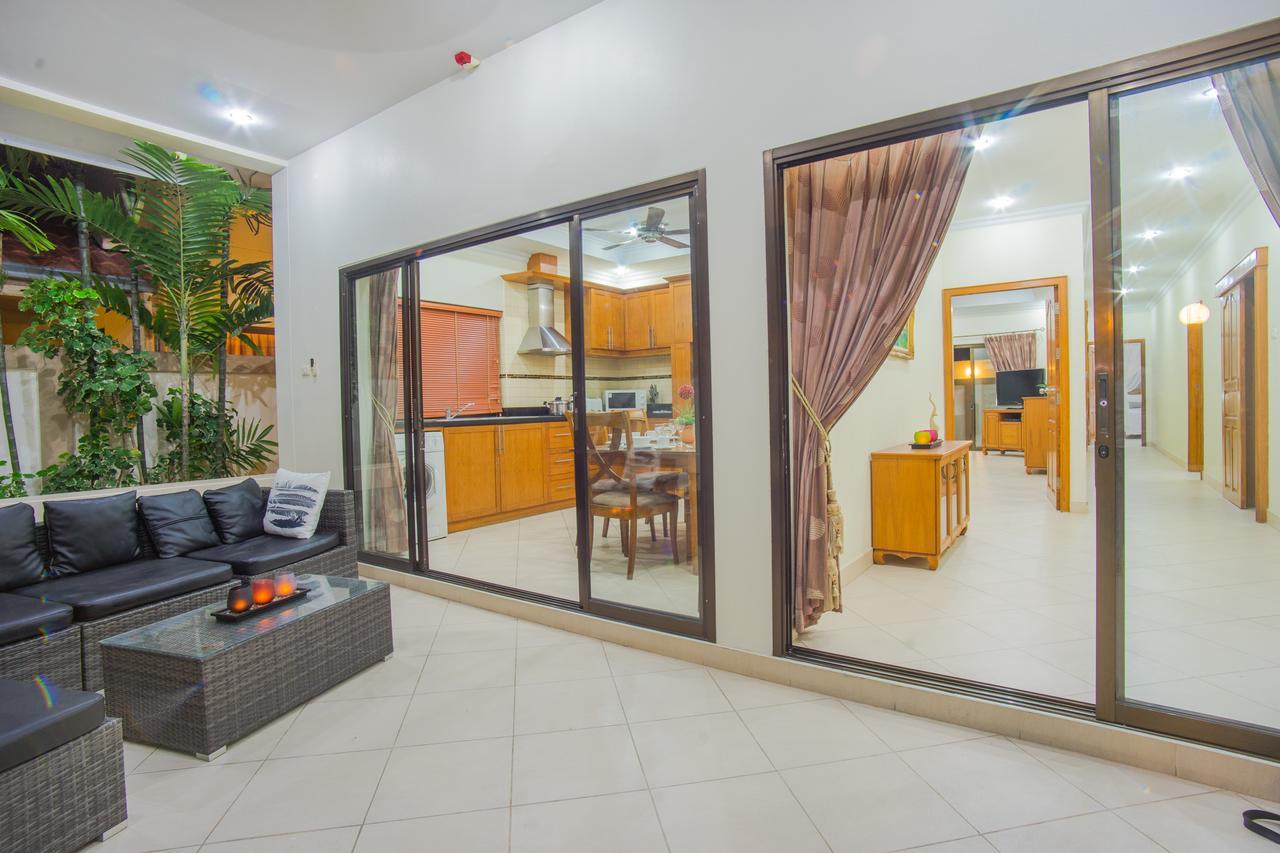 Adare Garden Pool Villas Pattaya Exterior photo