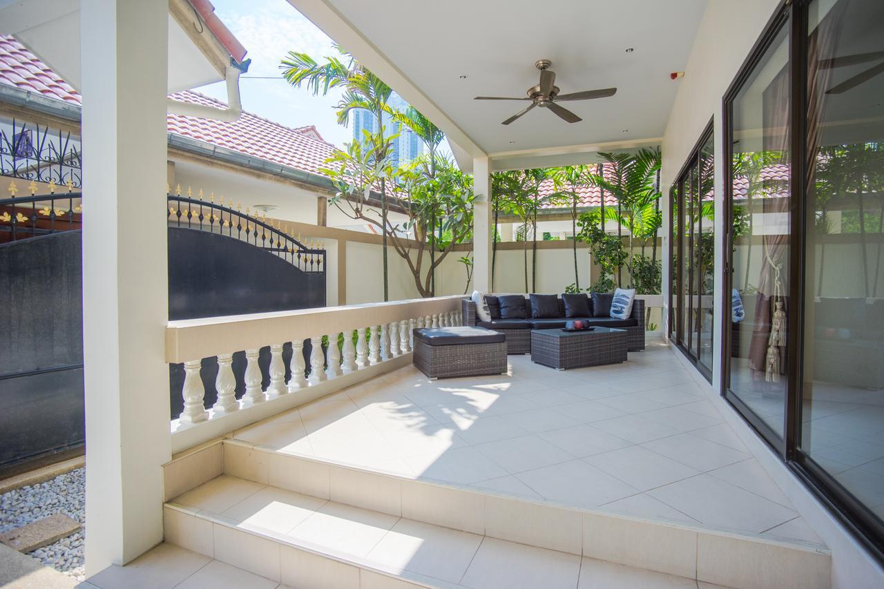 Adare Garden Pool Villas Pattaya Exterior photo