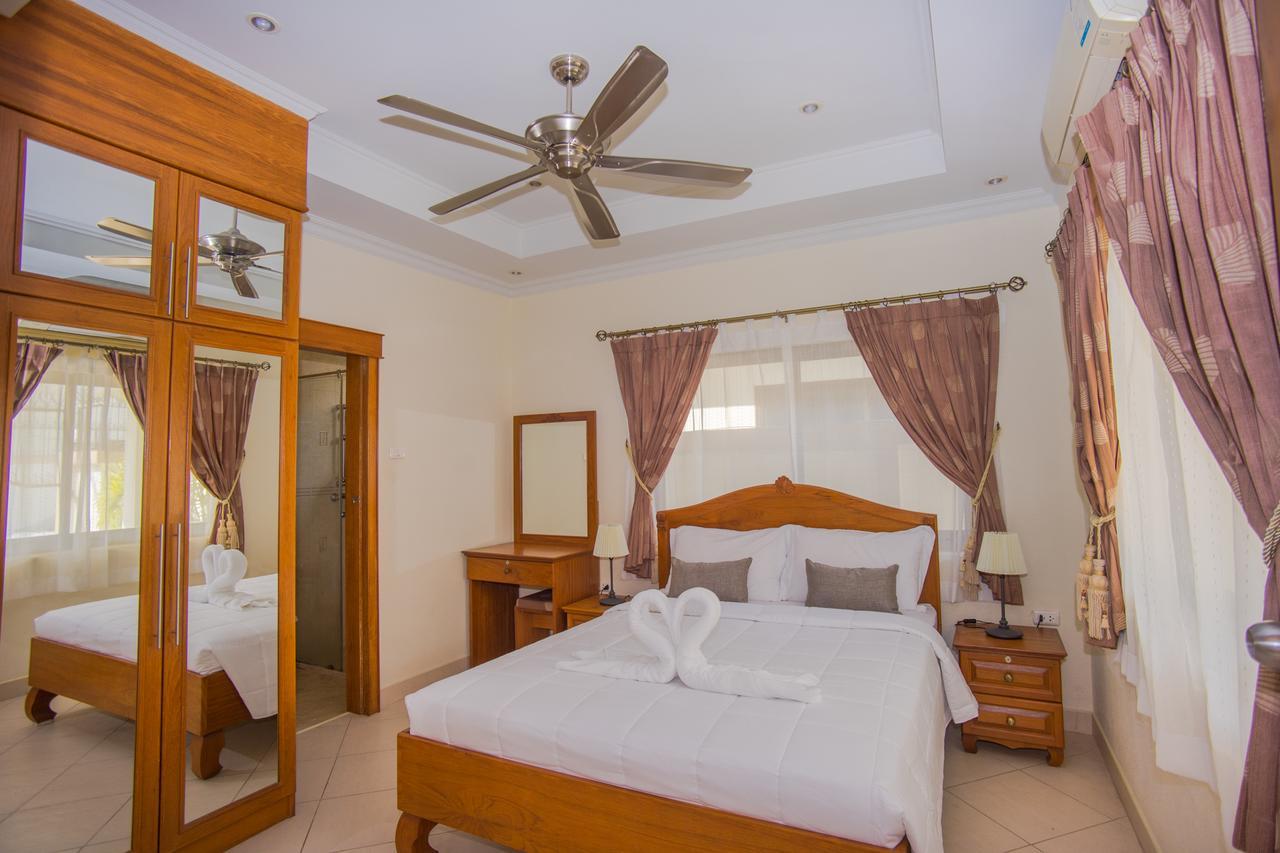 Adare Garden Pool Villas Pattaya Exterior photo